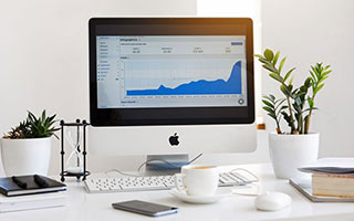 九游游戏中心-勇士完封森林狼，全明星赛前哨战中库里锁死对手，勇士又迎来幸福的烦恼 森林狼的首轮签留不留