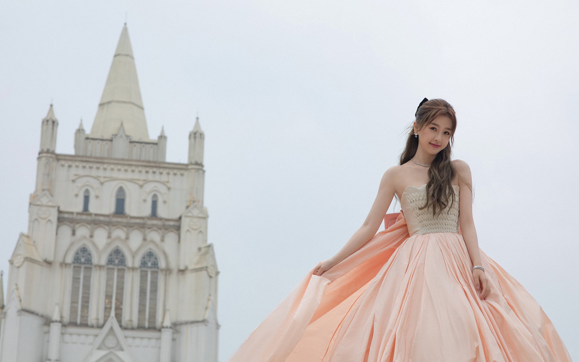 九游电脑版-普拉提与冥想结合，促进身心平衡，普拉提冥想词